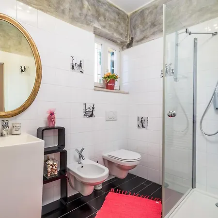 Charmante Vilma In Abbazia