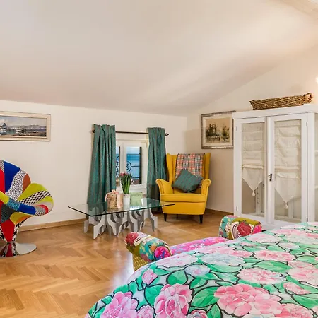Charmante Vilma In Holiday home *